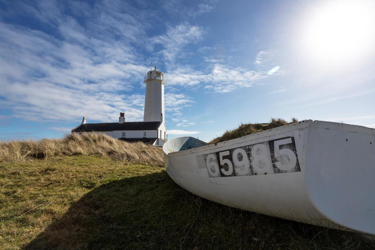 Finest Retreats - Lighthouse Cottage Rampside 外观 照片